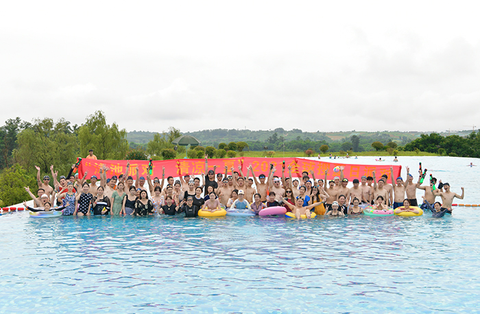 夏日派对!没有一场雨能浇灭全球搜人的热情!